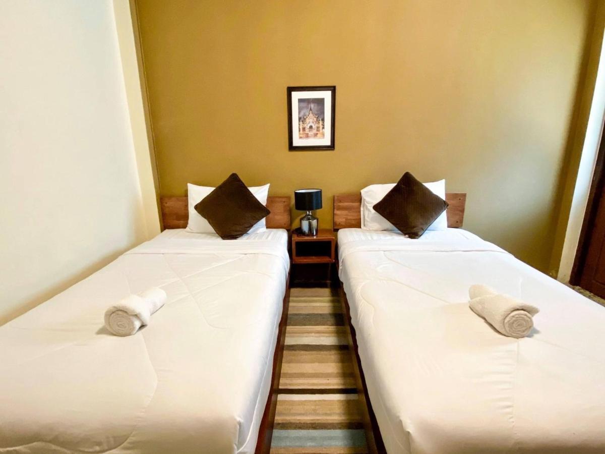 Baan Dan Ta Wan Nuea Hotel Chiang Mai Buitenkant foto